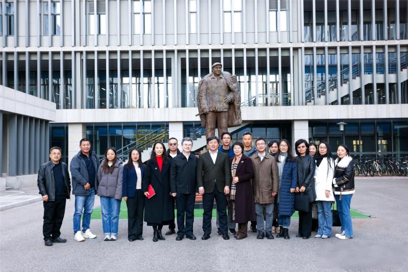 进一步加强文科建设与公共星空体育ap